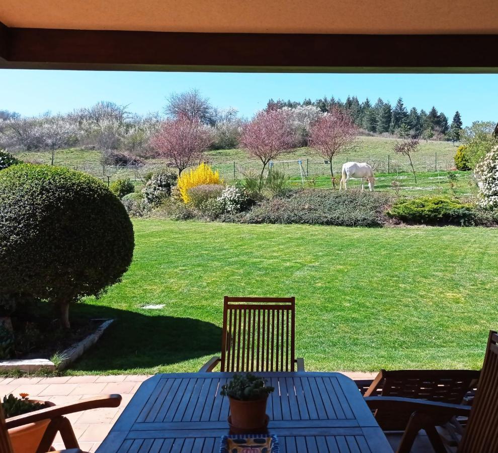 El Chalet Del Golf Urturi Luaran gambar