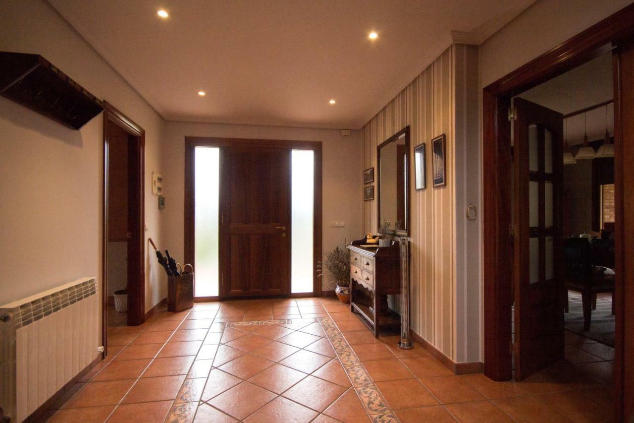El Chalet Del Golf Urturi Luaran gambar