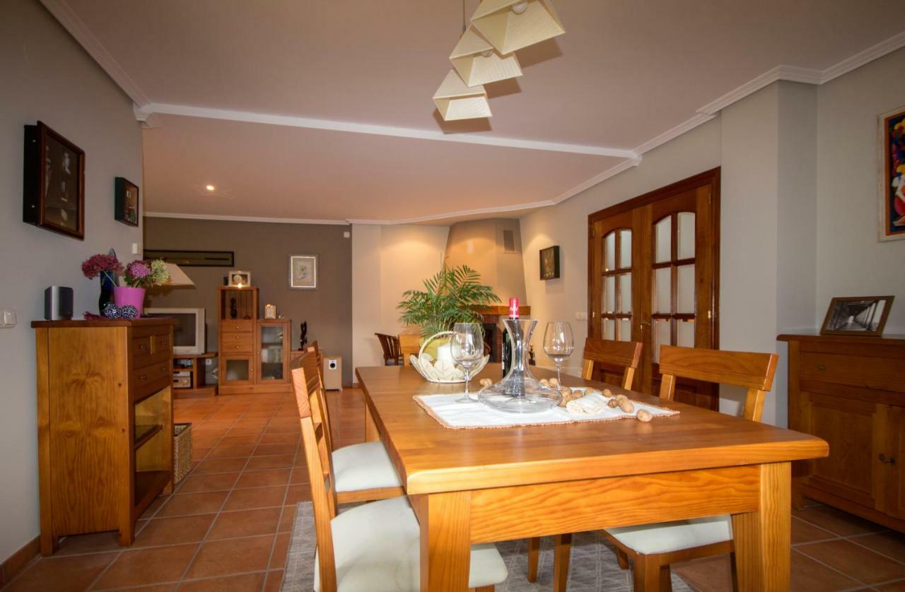 El Chalet Del Golf Urturi Luaran gambar